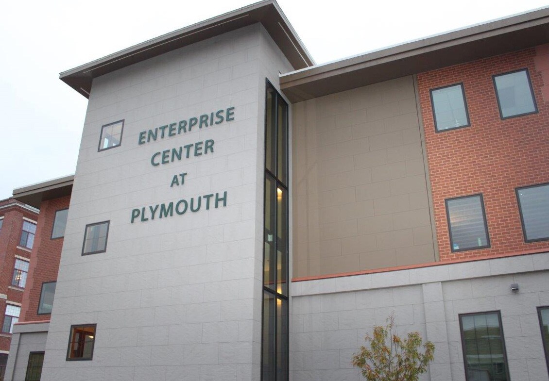 1 Bridge St, Plymouth, NH à louer Photo principale- Image 1 de 10