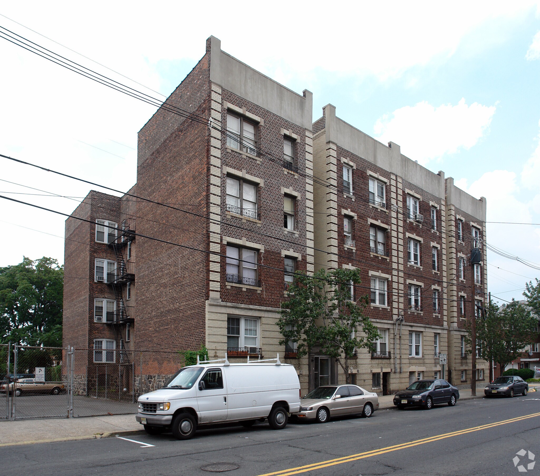 7509 Park Ave, North Bergen, NJ à vendre Photo principale- Image 1 de 3