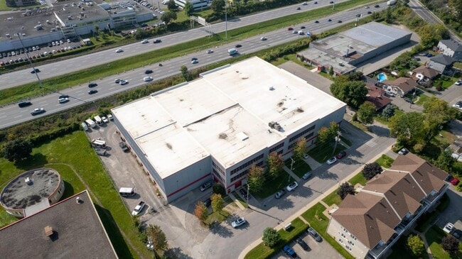 More details for 24 Carré Sicard, Sainte-therese, QC - Industrial for Lease