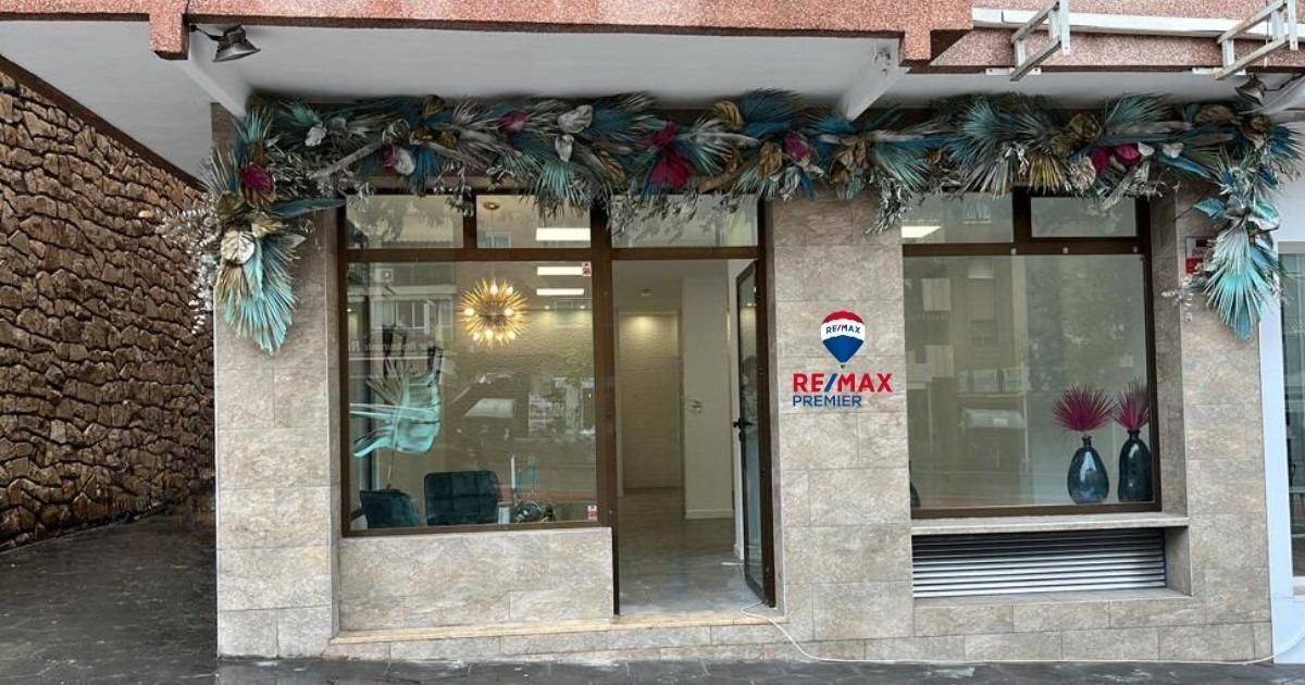 Retail in Benidorm, Alicante for lease Building Photo- Image 1 of 6