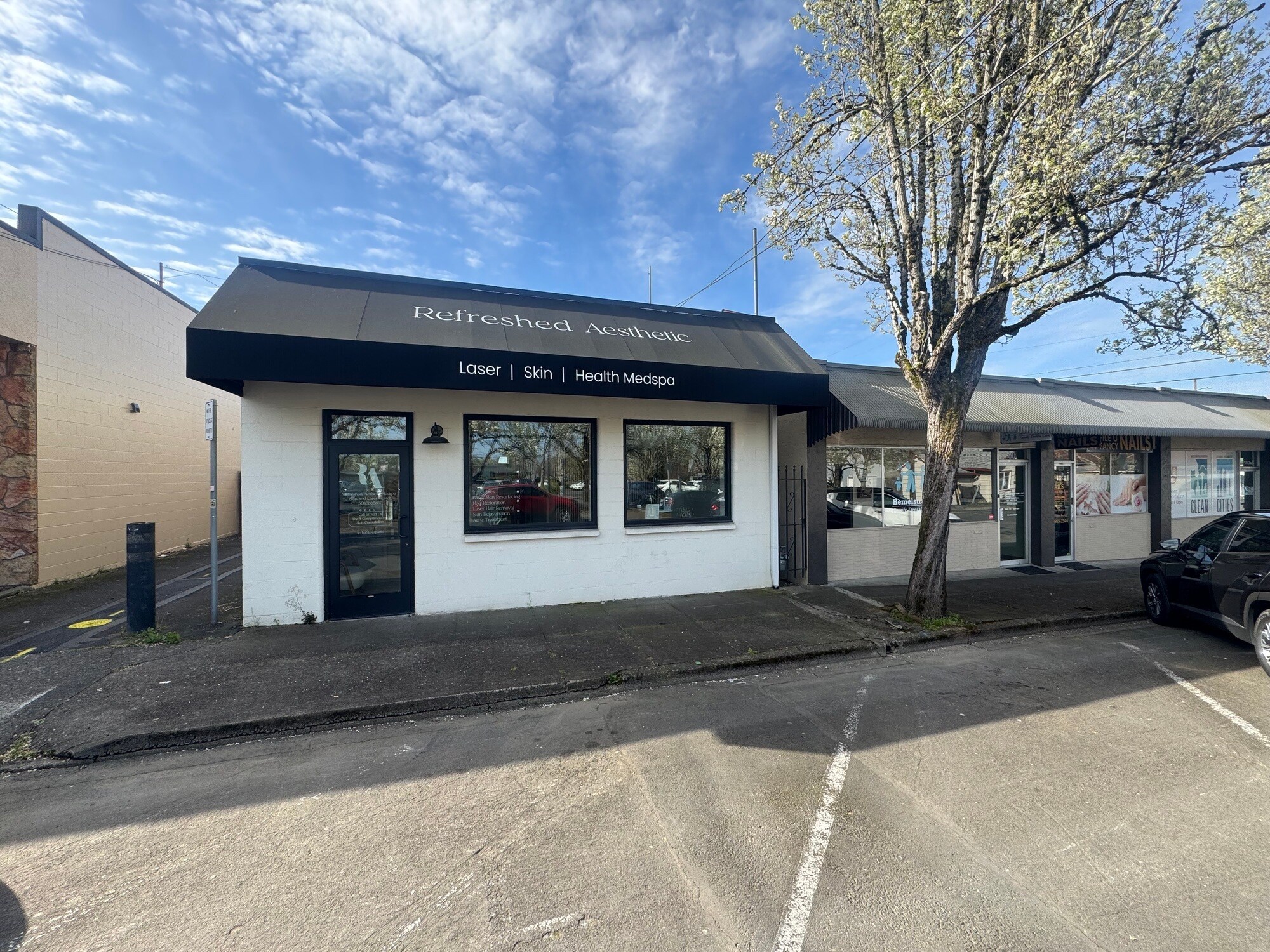52 NW 2nd St, Gresham, OR à vendre Photo principale- Image 1 de 7