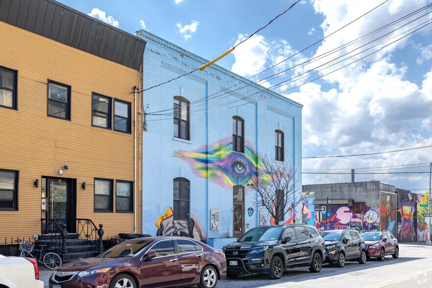 2 St Nicholas Ave, Brooklyn, NY à vendre - Photo du bâtiment - Image 2 de 6