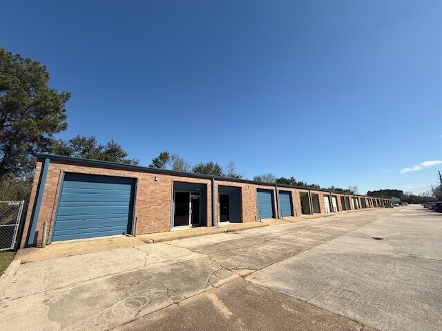 More details for 2530 Old Louetta Loop, Spring, TX - Retail, Industrial for Lease