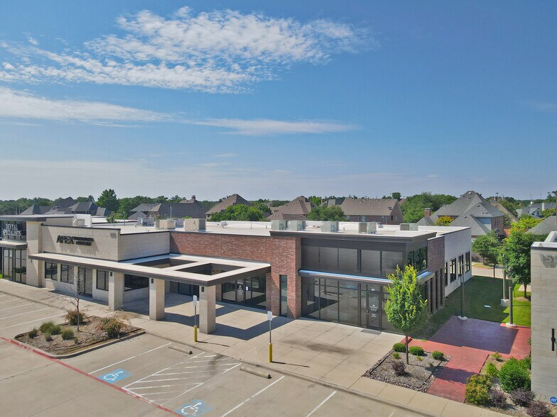 149 E State Highway 121, Coppell, TX à vendre - Photo du bâtiment - Image 3 de 7