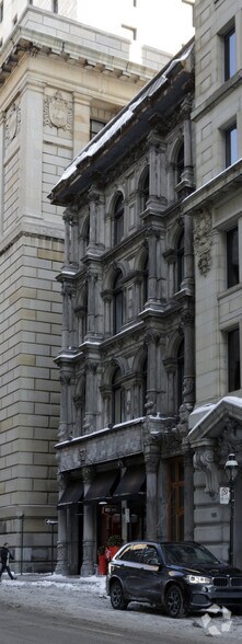 380-384 Rue Saint-Jacques, Montréal, QC à louer - Photo du bâtiment - Image 2 de 2