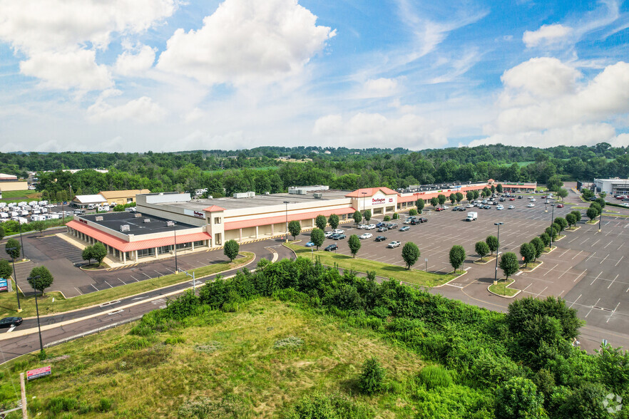 1537 Bethlehem Pike, Hatfield, PA for lease - Building Photo - Image 1 of 7