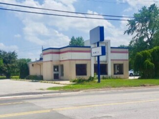 Plus de détails pour 95 King St E, Lambton Shores, ON - Commerce de détail à vendre