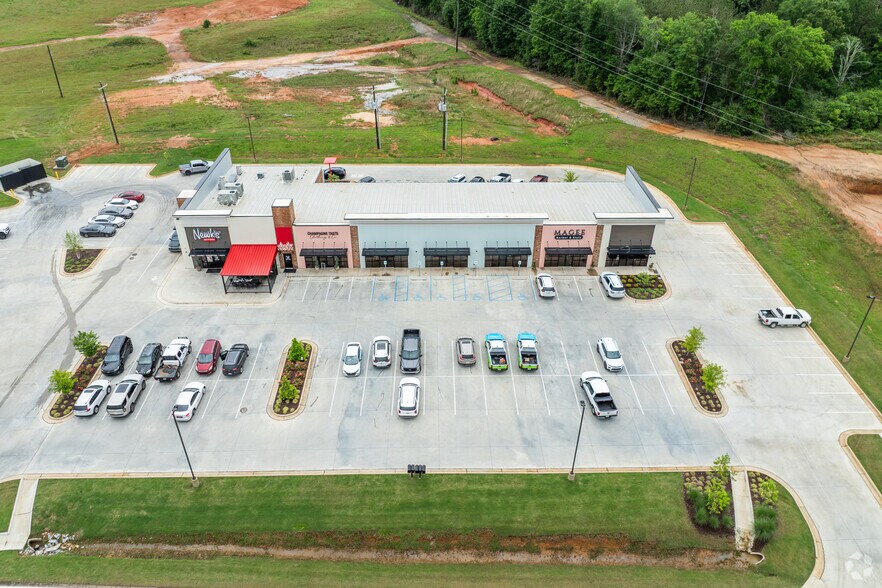1740 Simpson Highway 49, Magee, MS à louer - Photo du bâtiment - Image 3 de 4