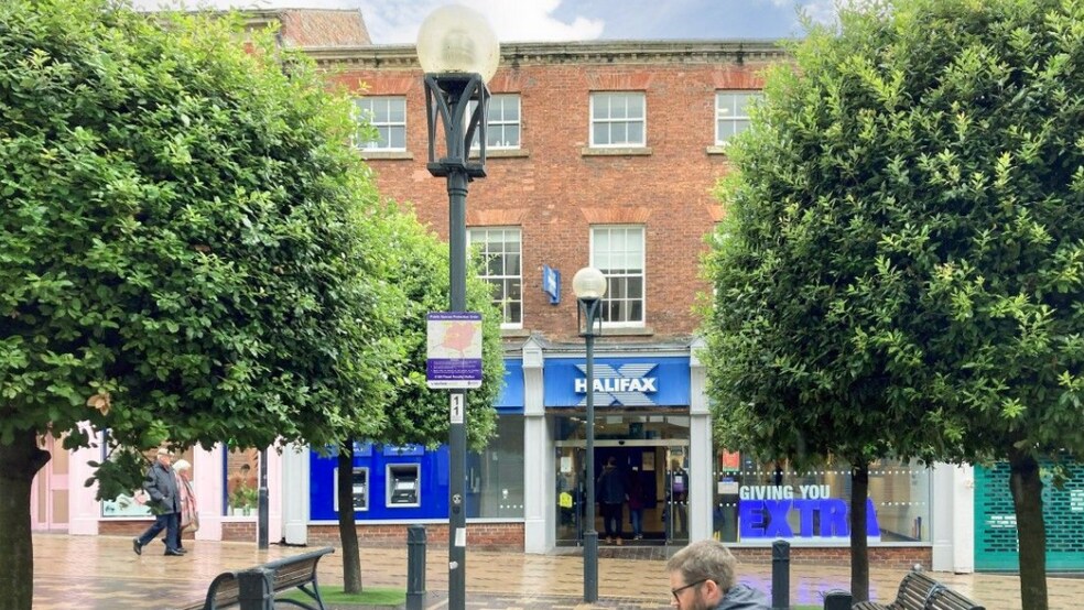 19-21 Kirkgate, Wakefield à vendre - Photo du bâtiment - Image 2 de 5