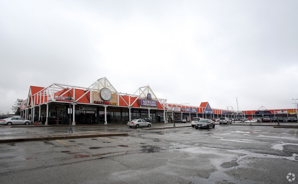 263 Queen St E, Brampton, ON for lease - Primary Photo - Image 3 of 5