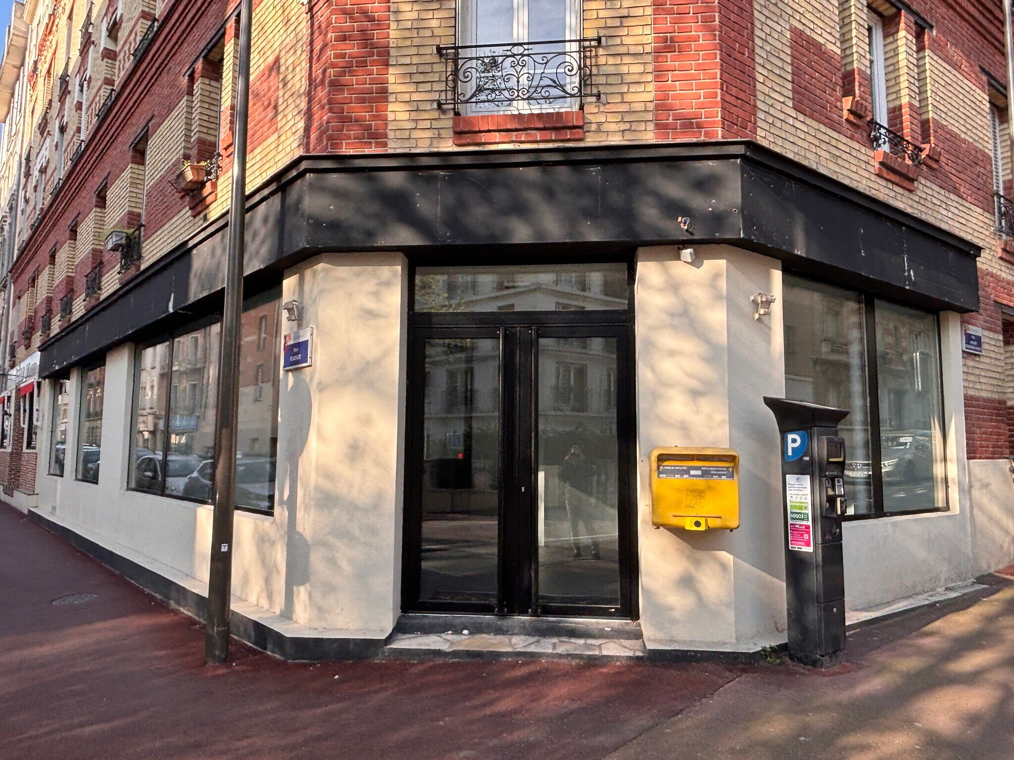 36 Rue Carnot, Suresnes à louer Photo principale- Image 1 de 13