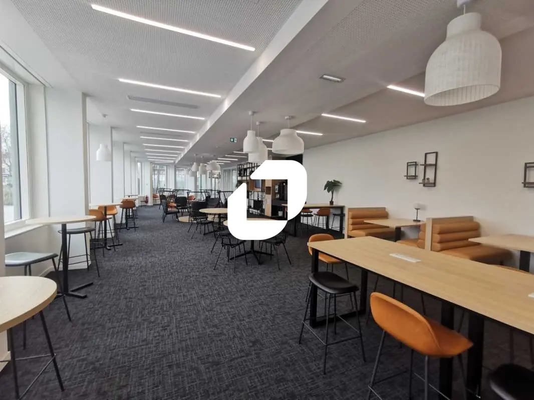 113 Rue Jean Marin Naudin, Bagneux for lease Interior Photo- Image 1 of 15