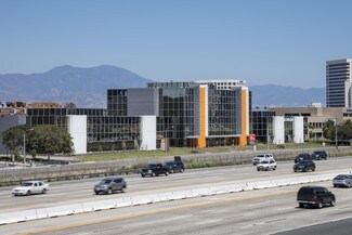 Plus de détails pour 2405 McCabe Way, Irvine, CA - Bureau à vendre