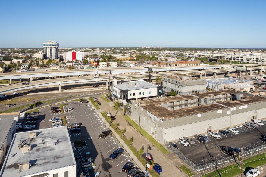 2701 N Causeway Blvd, Metairie, LA à louer - Aérien - Image 2 de 5