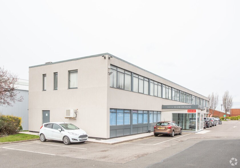 Northgate, Aldridge à vendre - Photo du bâtiment - Image 2 de 2