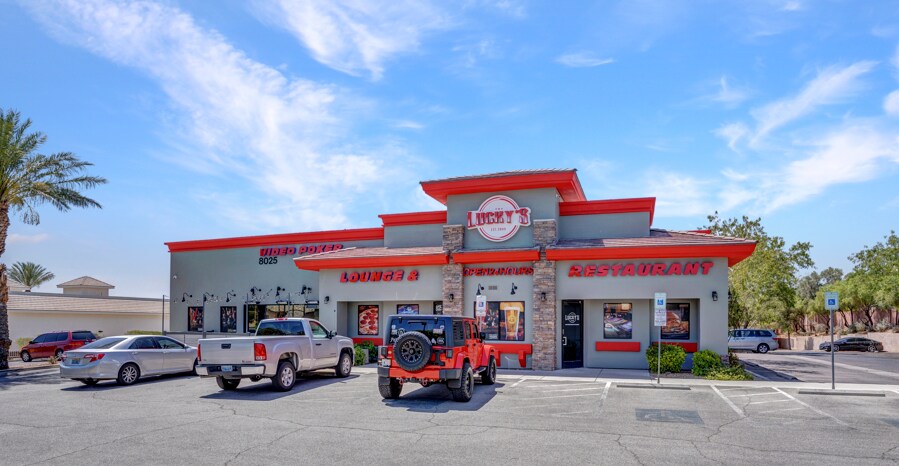 8025 Farm Rd, Las Vegas, NV à vendre - Photo du bâtiment - Image 1 de 8