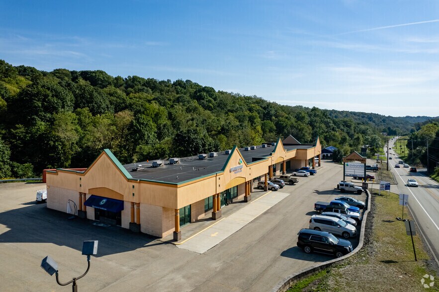 1191-1197 Jacks Run Rd, North Versailles, PA à vendre - Photo du bâtiment - Image 2 de 4