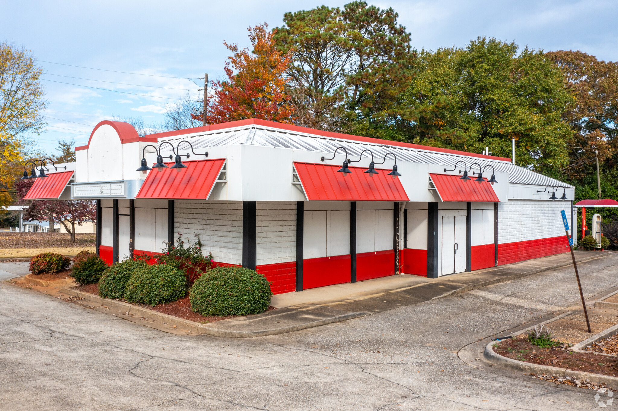 1109 Maple St, Carrollton, GA for sale Primary Photo- Image 1 of 1