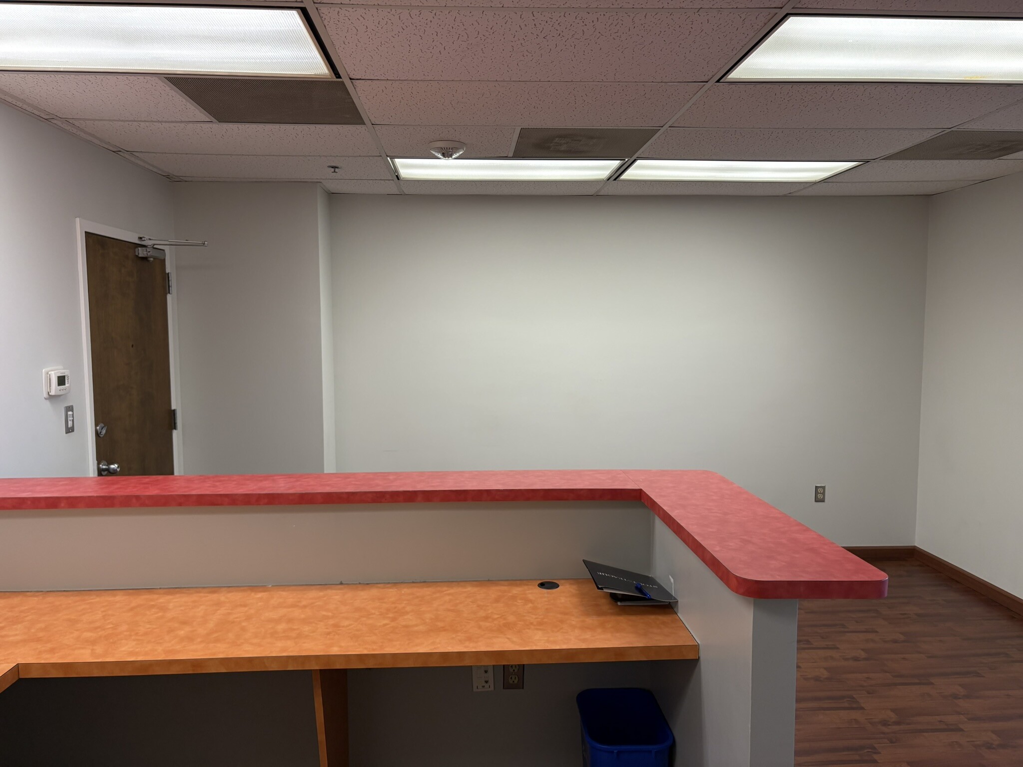 7676 New Hampshire Ave, Takoma Park, MD for lease Interior Photo- Image 1 of 6