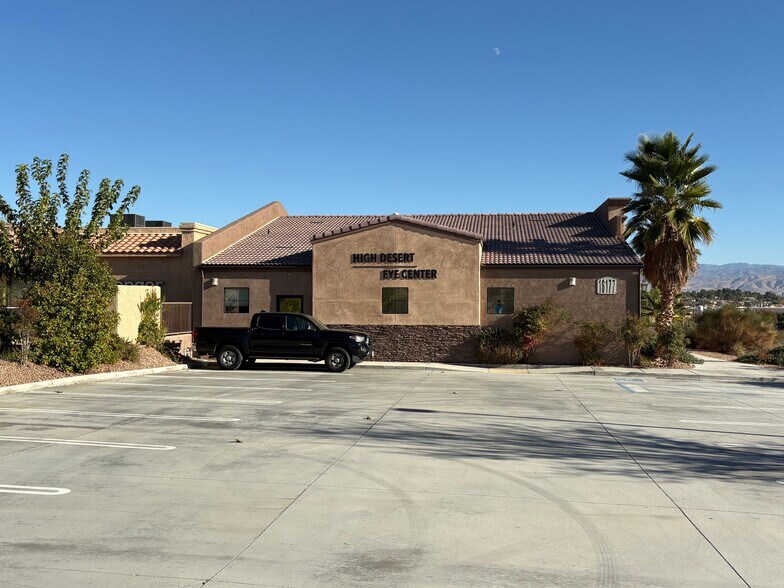 16030 Kamana Rd, Apple Valley, CA à louer - Photo du bâtiment - Image 1 de 6
