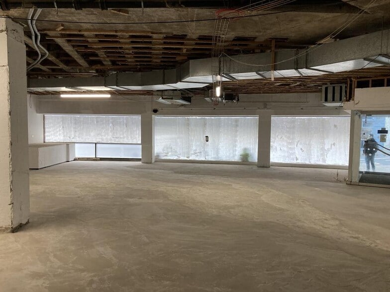 1-2 Queen Sq, Brighton for lease - Interior Photo - Image 3 of 21