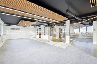 54-56 Avenue Du Général Leclerc, Boulogne-Billancourt for lease Interior Photo- Image 2 of 7