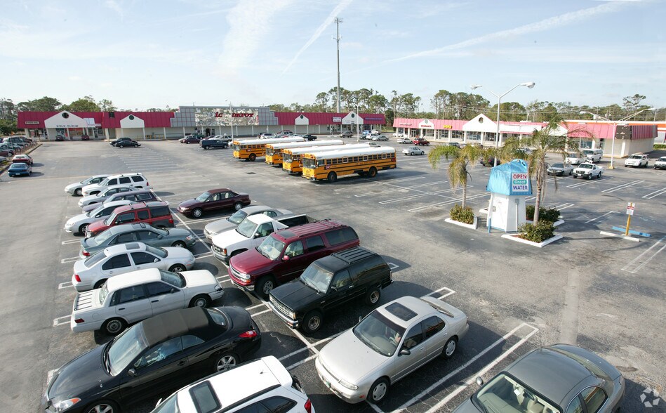 4558-4624 Lake Worth Rd, Greenacres, FL à louer - Photo du bâtiment - Image 2 de 26