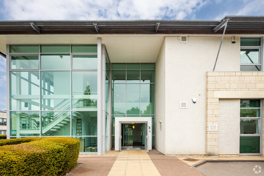 The Castle Business Park, Stirling for lease - Building Photo - Image 3 of 13