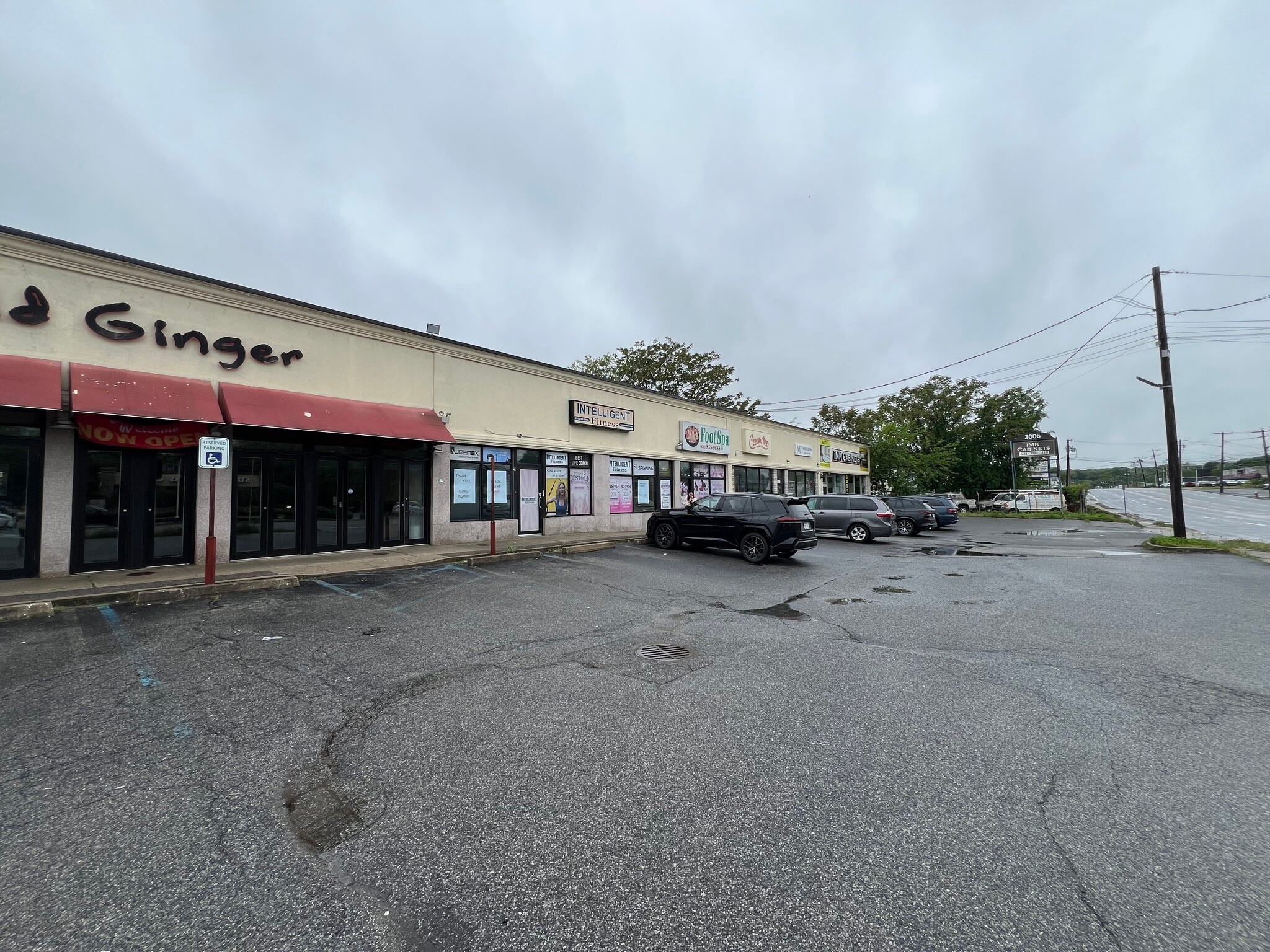 3012A Jericho Tpke, East Northport, NY for lease Interior Photo- Image 1 of 14