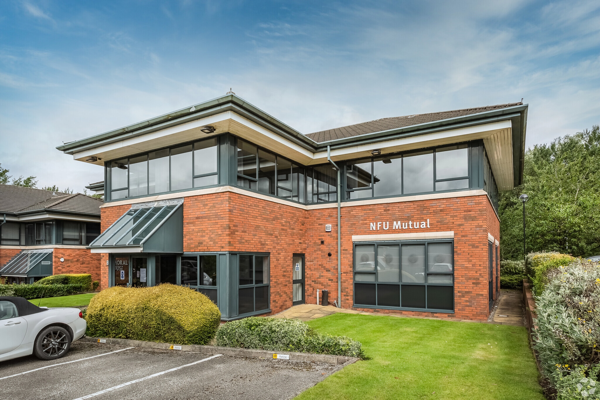 Foxhole Rd, Chorley à louer Photo principale- Image 1 de 4