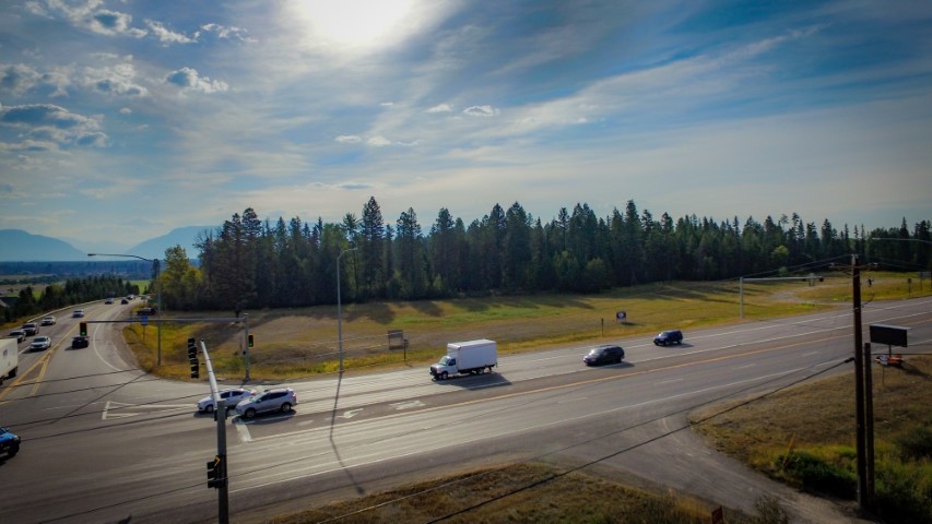 5975 US Highway 93, Whitefish, MT à vendre - Photo du bâtiment - Image 1 de 1