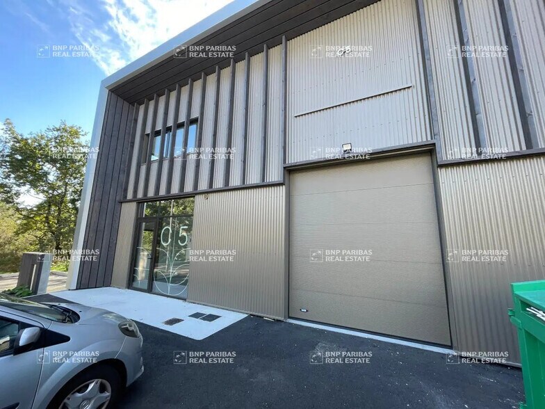 Office in Mérignac for lease - Building Photo - Image 3 of 65