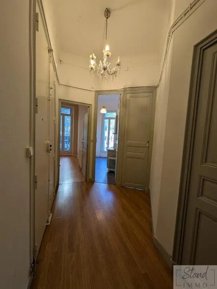 Bureau dans Marseille à louer - Photo intérieure - Image 2 de 4