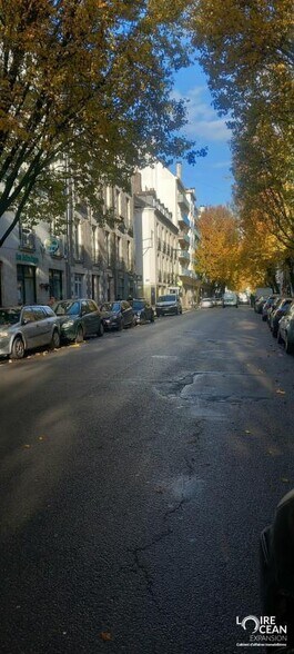 Commerce de détail dans Nantes à louer - Photo du bâtiment - Image 2 de 5
