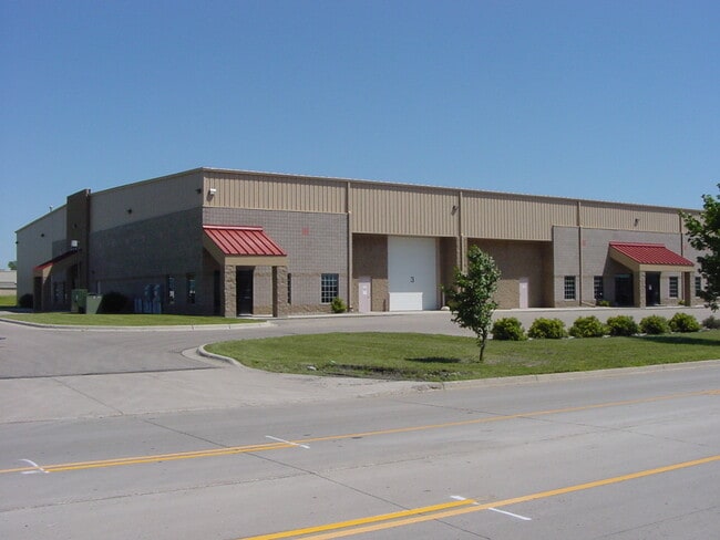 More details for 3453 7th Ave N, Fargo, ND - Industrial for Lease