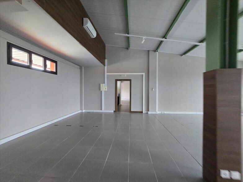 Polígono Industrial Bayas, 16, Miranda de Ebro, Burgos for sale - Building Photo - Image 2 of 10