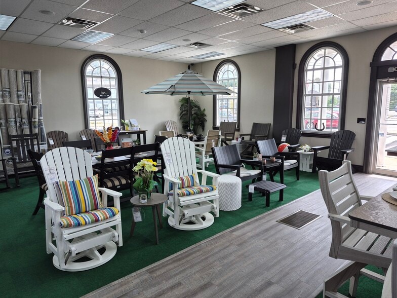 4228 Brownsville Rd, Brentwood, PA for sale - Building Photo - Image 3 of 13