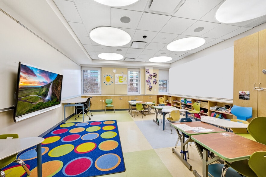 180 Amsterdam Ave, New York, NY for lease - Interior Photo - Image 2 of 18