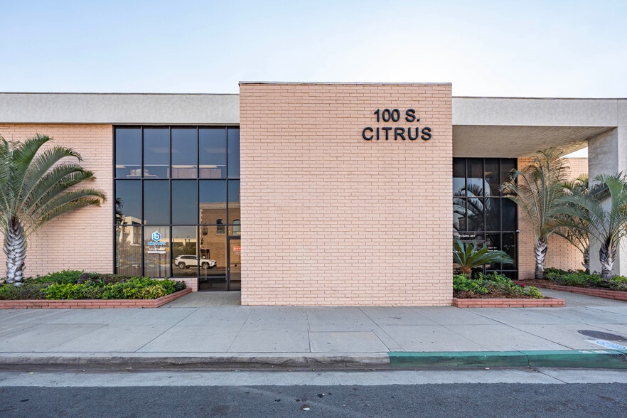 100 S Citrus Ave, Covina, CA for lease - Building Photo - Image 2 of 5