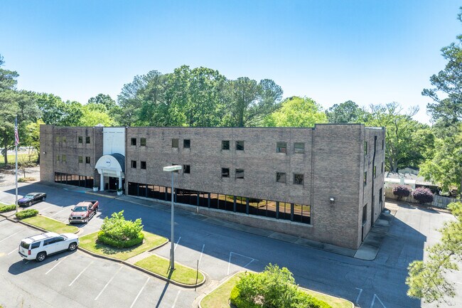 Plus de détails pour 3815 Interstate Ct, Montgomery, AL - Bureau à louer