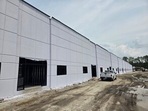 9020 Industrial Blvd NE, Leland, NC for lease Interior Photo- Image 2 of 3