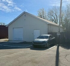 3220 Old Washington Rd, Waldorf, MD à louer Photo du bâtiment- Image 1 de 1