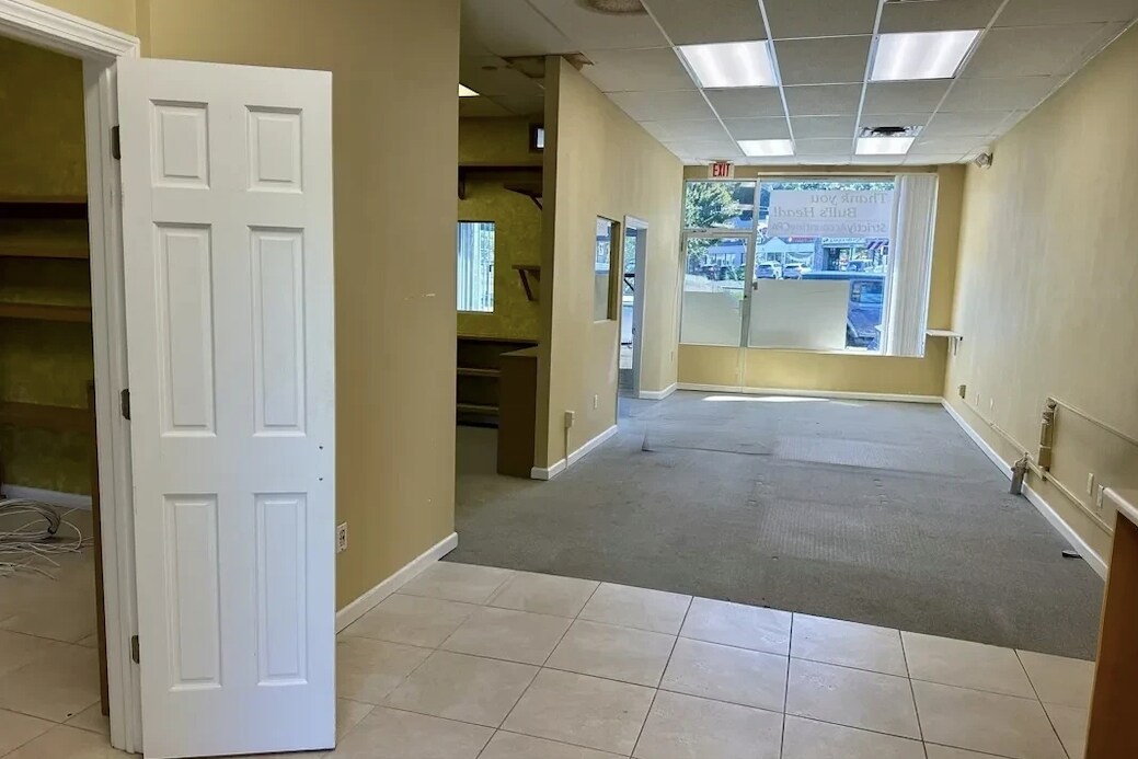 3034 Summer St, Stamford, CT for lease Primary Photo- Image 1 of 6