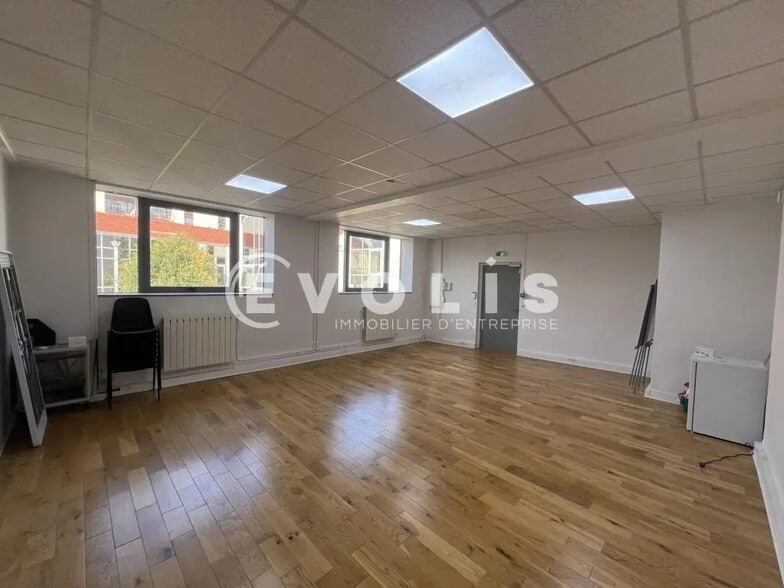 171 Rue Véron, Alfortville for lease - Interior Photo - Image 3 of 20