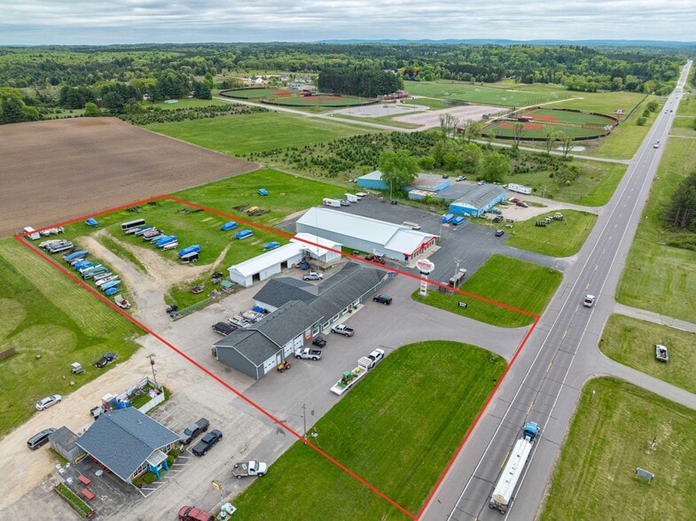 4150 State Highway 13, Wisconsin Dells, WI for sale - Building Photo - Image 3 of 10