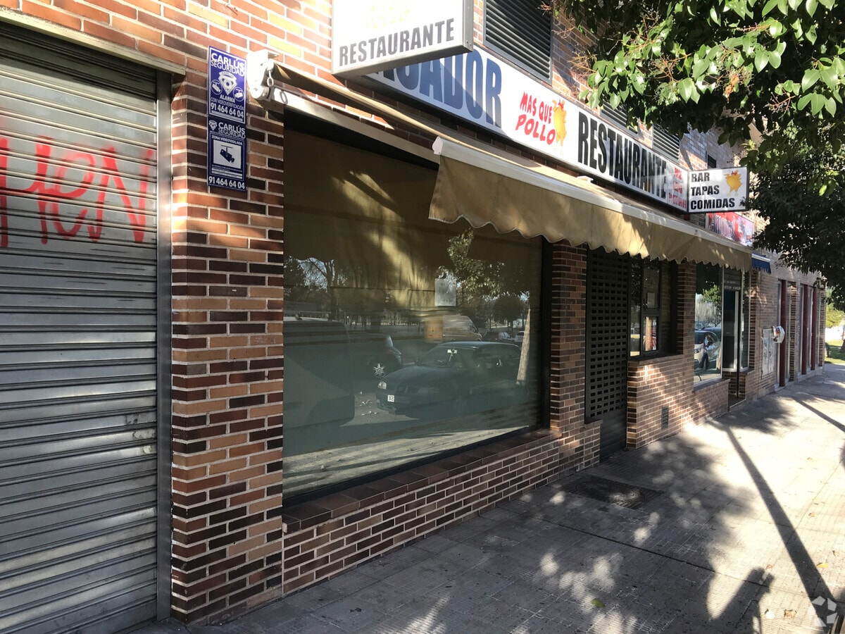 Calle Almendros, 7, Coslada, MAD 28820 - - - Interior Photo - Image 2 of 2