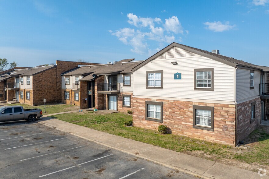 14041 E 24th St, Tulsa, OK for sale - Primary Photo - Image 1 of 1