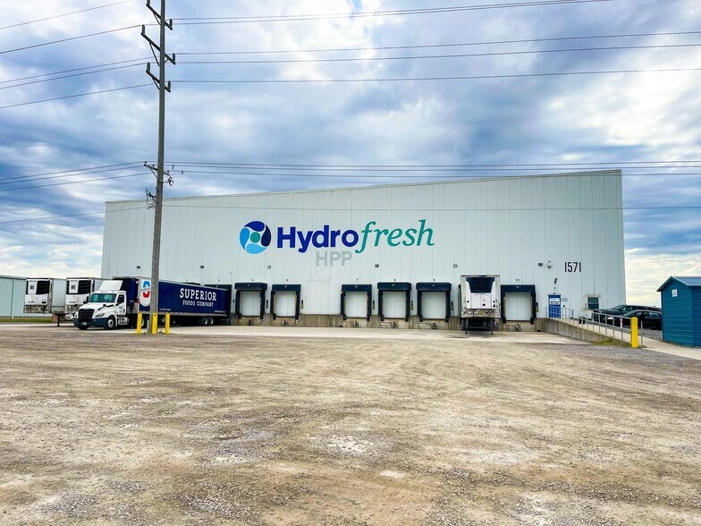 1571 Gressel Dr, Delphos, OH à vendre - Photo du bâtiment - Image 1 de 4