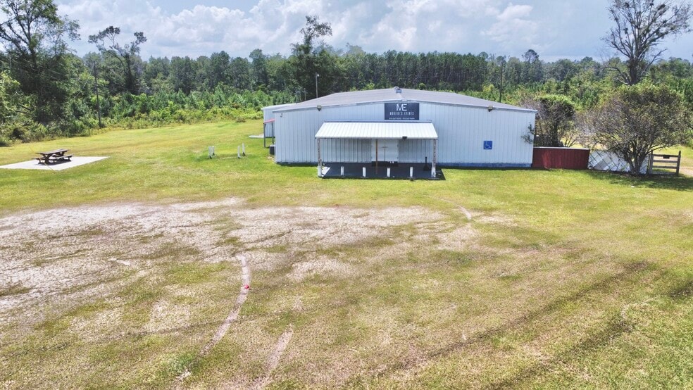 94 Old Douglas Rd, Hazlehurst, GA for sale - Building Photo - Image 2 of 10