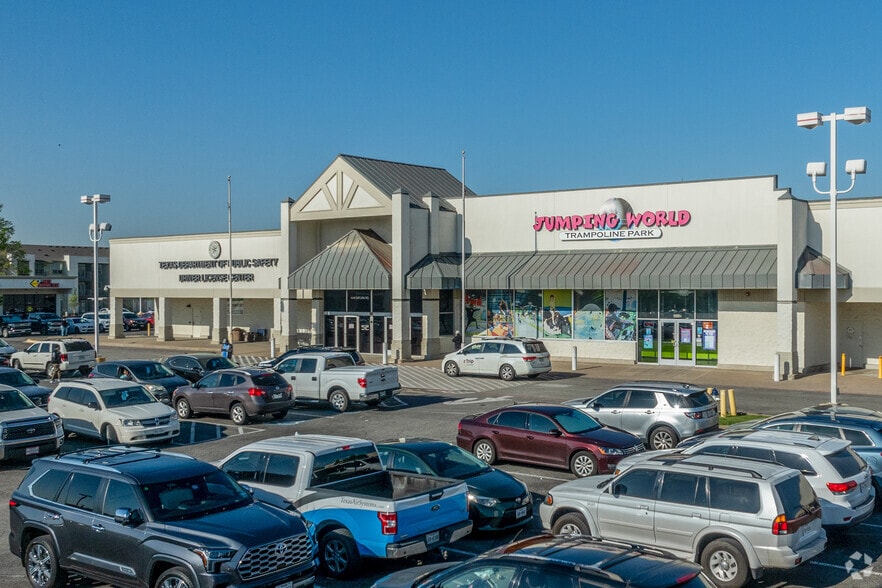 1430-1524 Northwest Hwy, Garland, TX for lease - Building Photo - Image 2 of 5